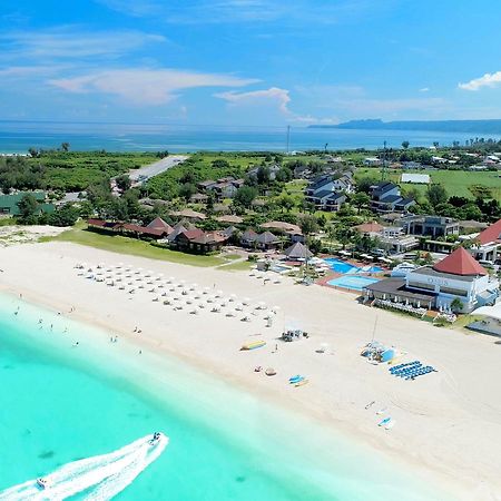 Okuma Private Beach & Resort Kunigami Bagian luar foto
