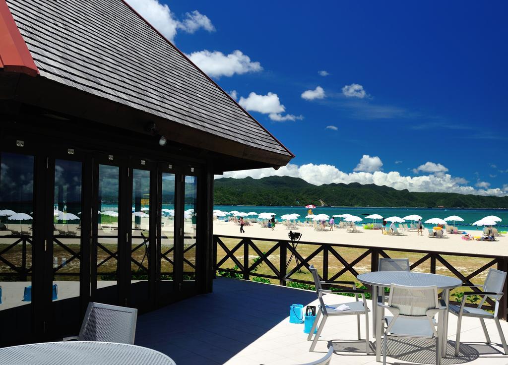 Okuma Private Beach & Resort Kunigami Bagian luar foto