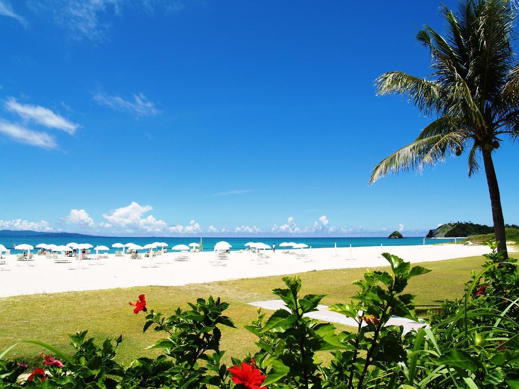 Okuma Private Beach & Resort Kunigami Bagian luar foto